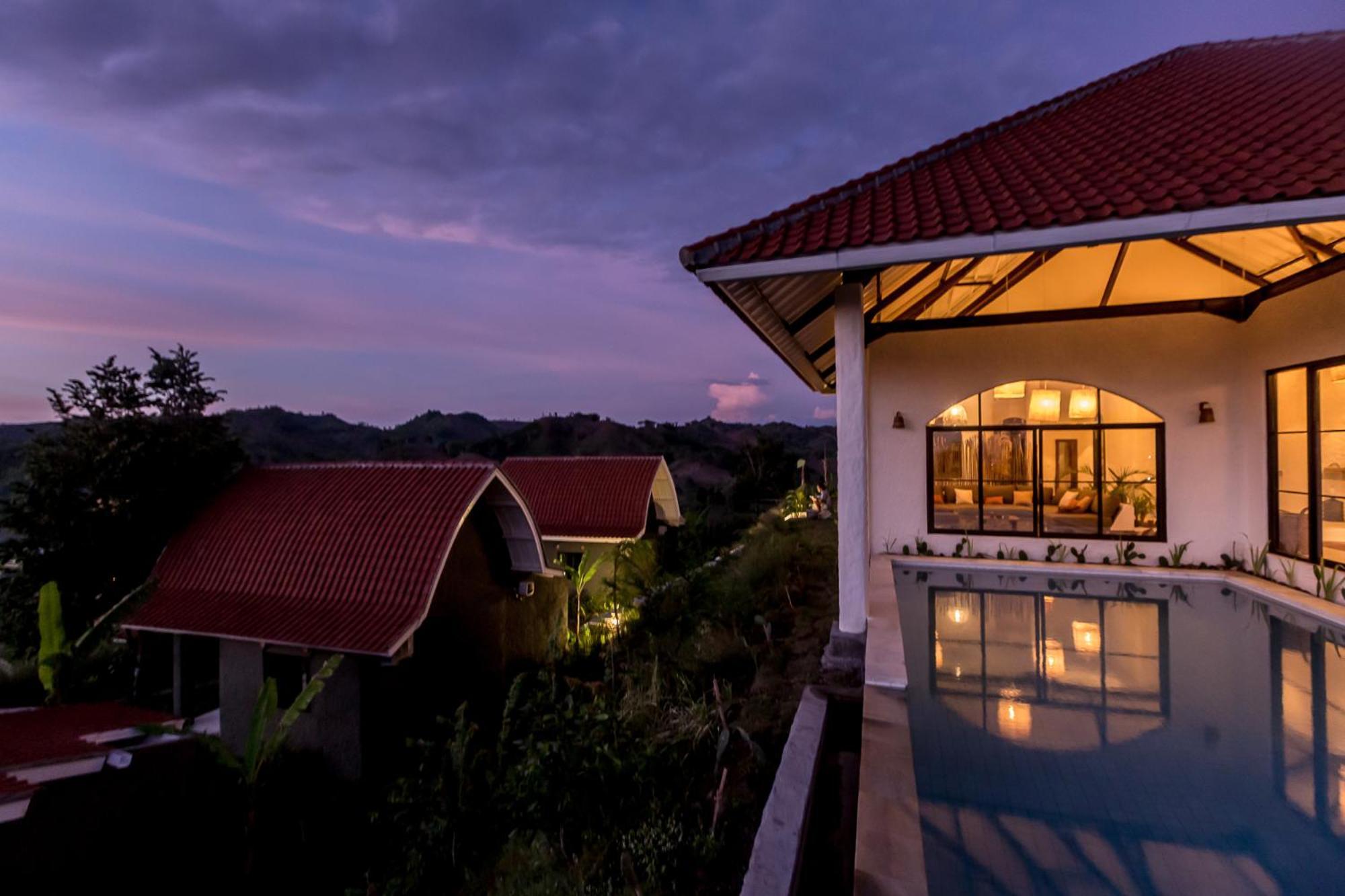 Drop In Surf Lodge Kuta  Экстерьер фото