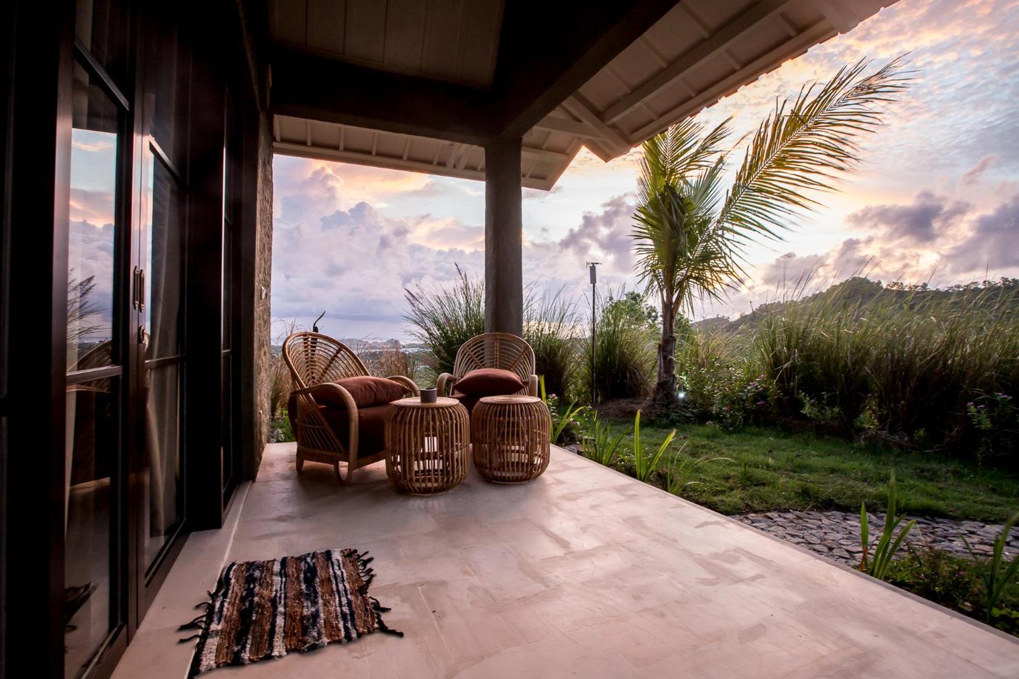 Drop In Surf Lodge Kuta  Экстерьер фото