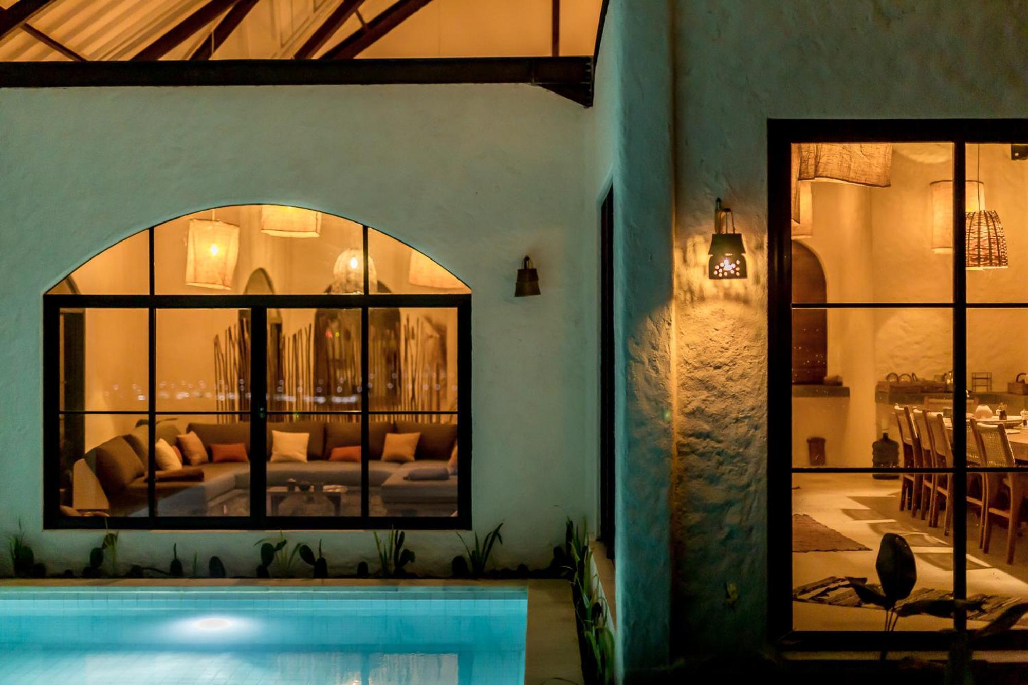 Drop In Surf Lodge Kuta  Экстерьер фото